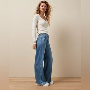 Super High-Rise Baggy Wide Leg Jeans Size 10 long